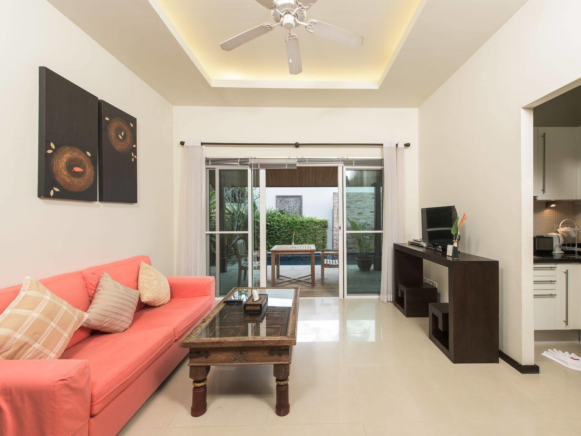 Love Layan Bang Tao Beach  Extérieur photo